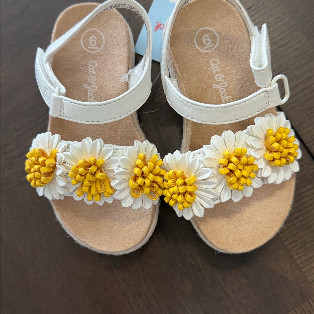 Cat & Jack White Sandals with Yellow Daisy Accents
